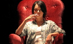 女人与公拘交酡全过程1人